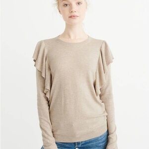 Abercrombie & Fitch Sweater